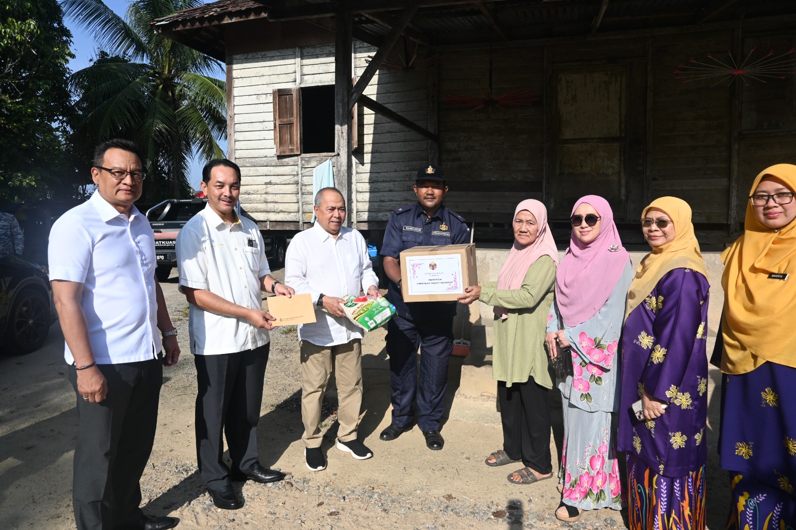 Majlis Penyerahan Bantuan Ramadan oleh Majlis Orang-Orang Besar Diraja Kelantan (MOB)